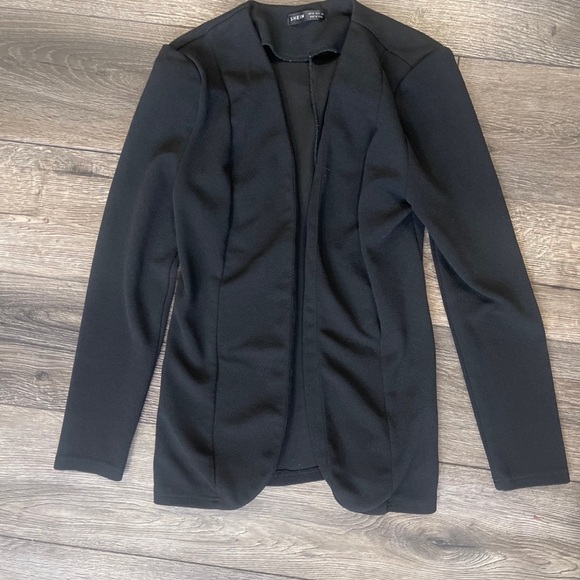 SHEIN Classic Black Blazer - Picture 1 of 3